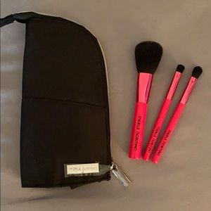 Merle Norman brush set